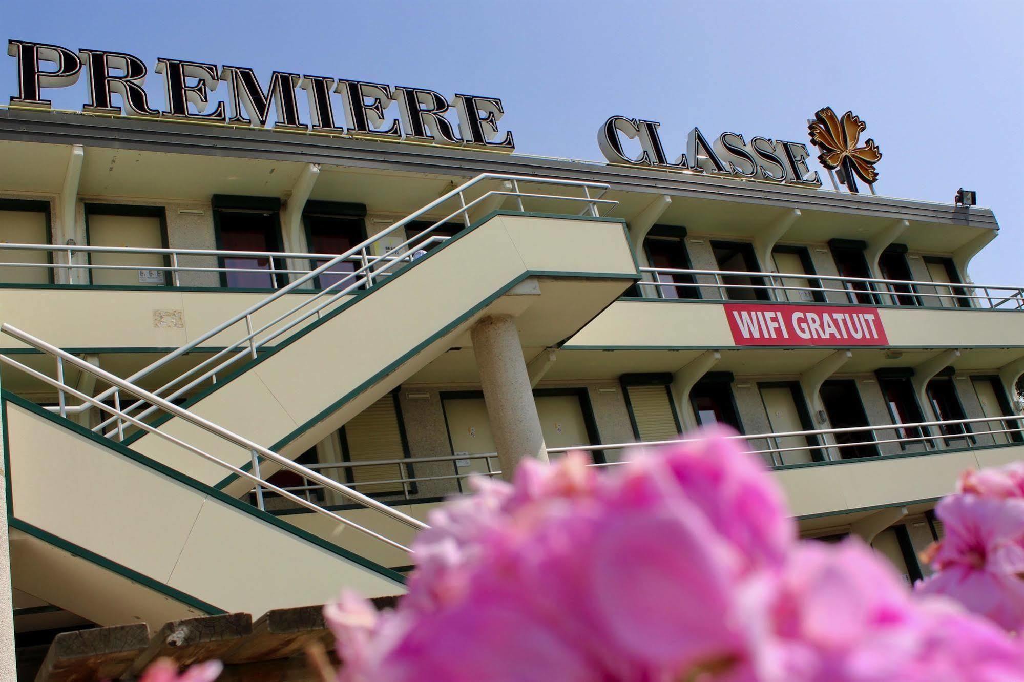 Premiere Classe Chateauroux - Saint Maur Bagian luar foto